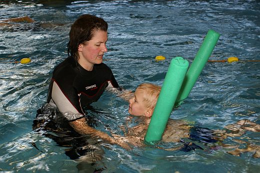 Kinderschwimmkurs mit nur 5 Kindern im Lkr. Frstenfeldbruck